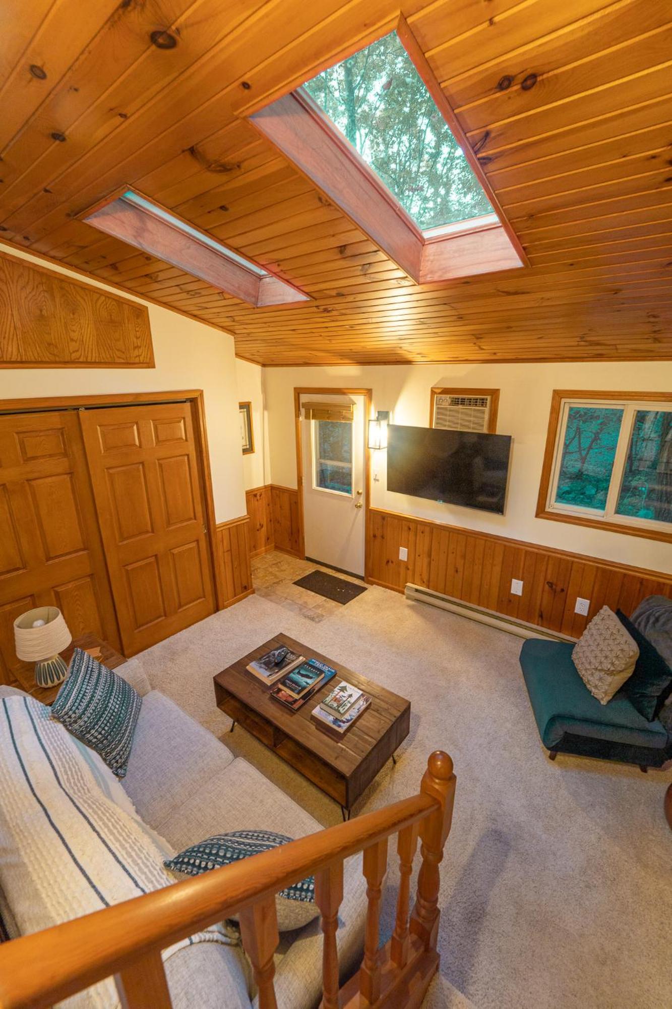 Secluded Near Ohiopyle And Seven Springs *